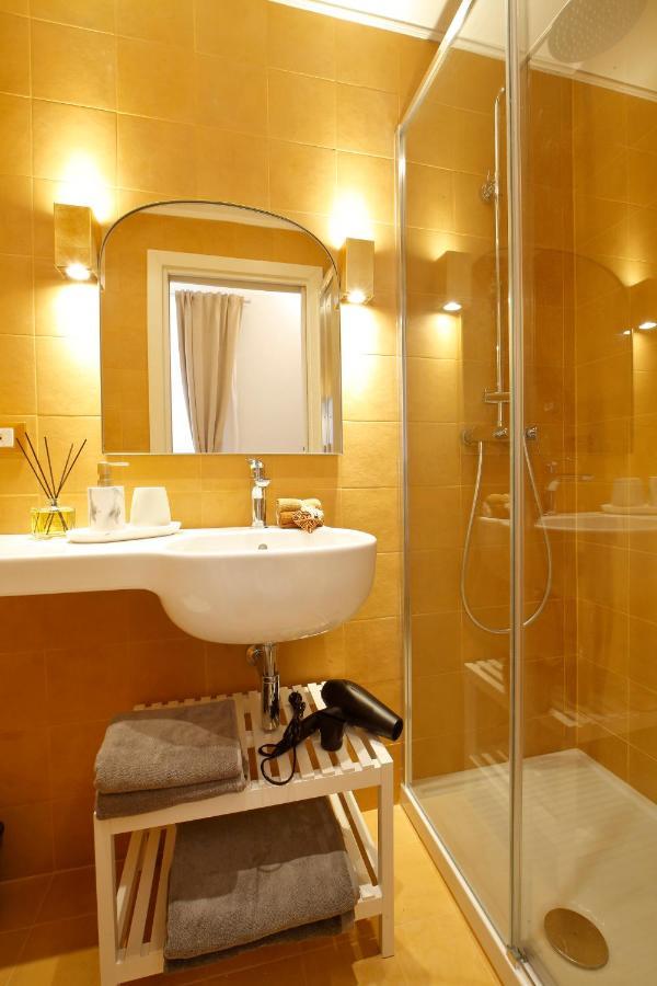 Breathe Liguria - Lucy 1 Bedroom And 1 Apartment In A Newly Renovated Nineteenth-Century Building In The Historic Center Near The Sea La Spezia Exterior foto